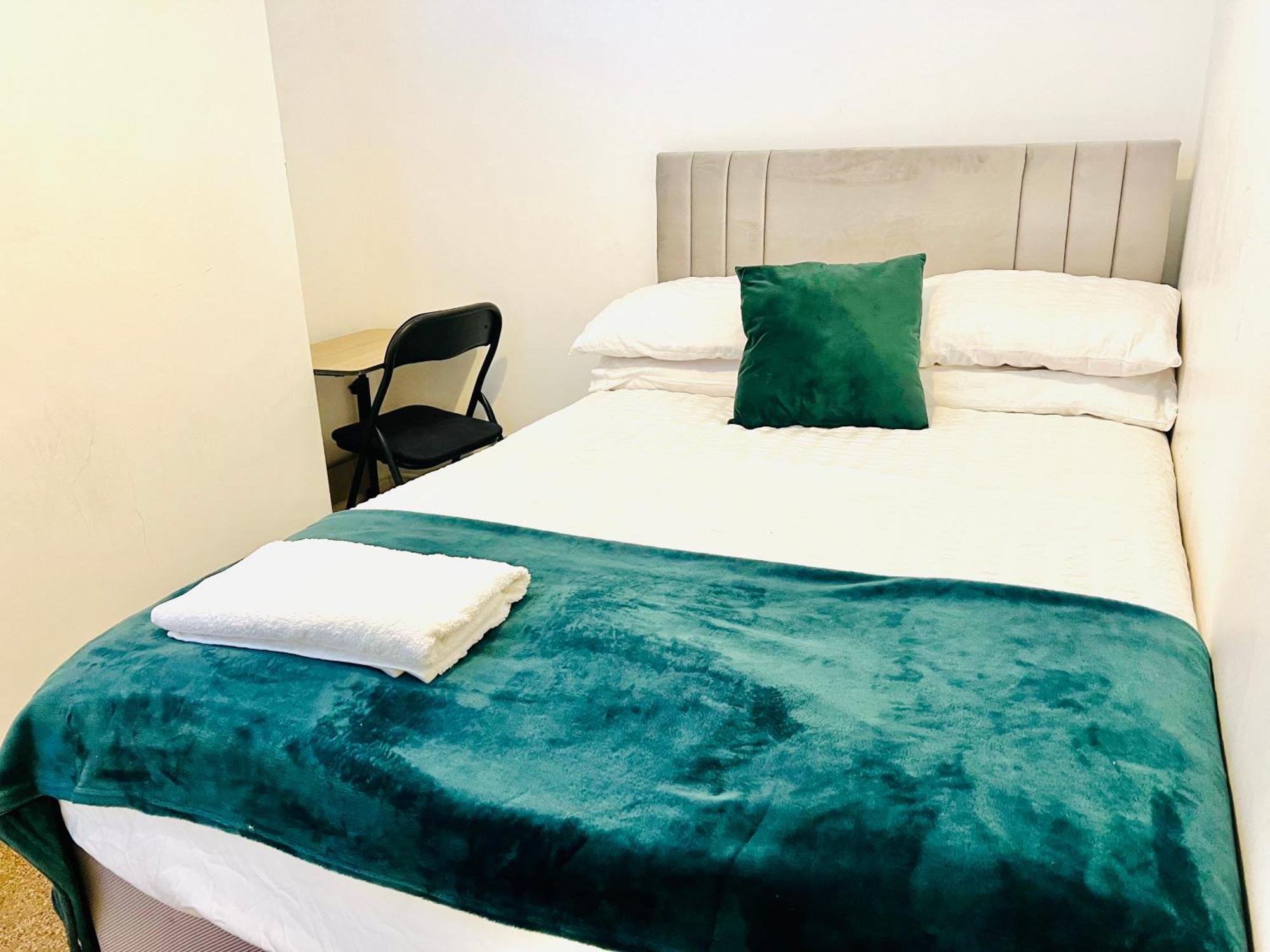 The Coral Guest House 1 Fratton Park Πόρτσμουθ Εξωτερικό φωτογραφία