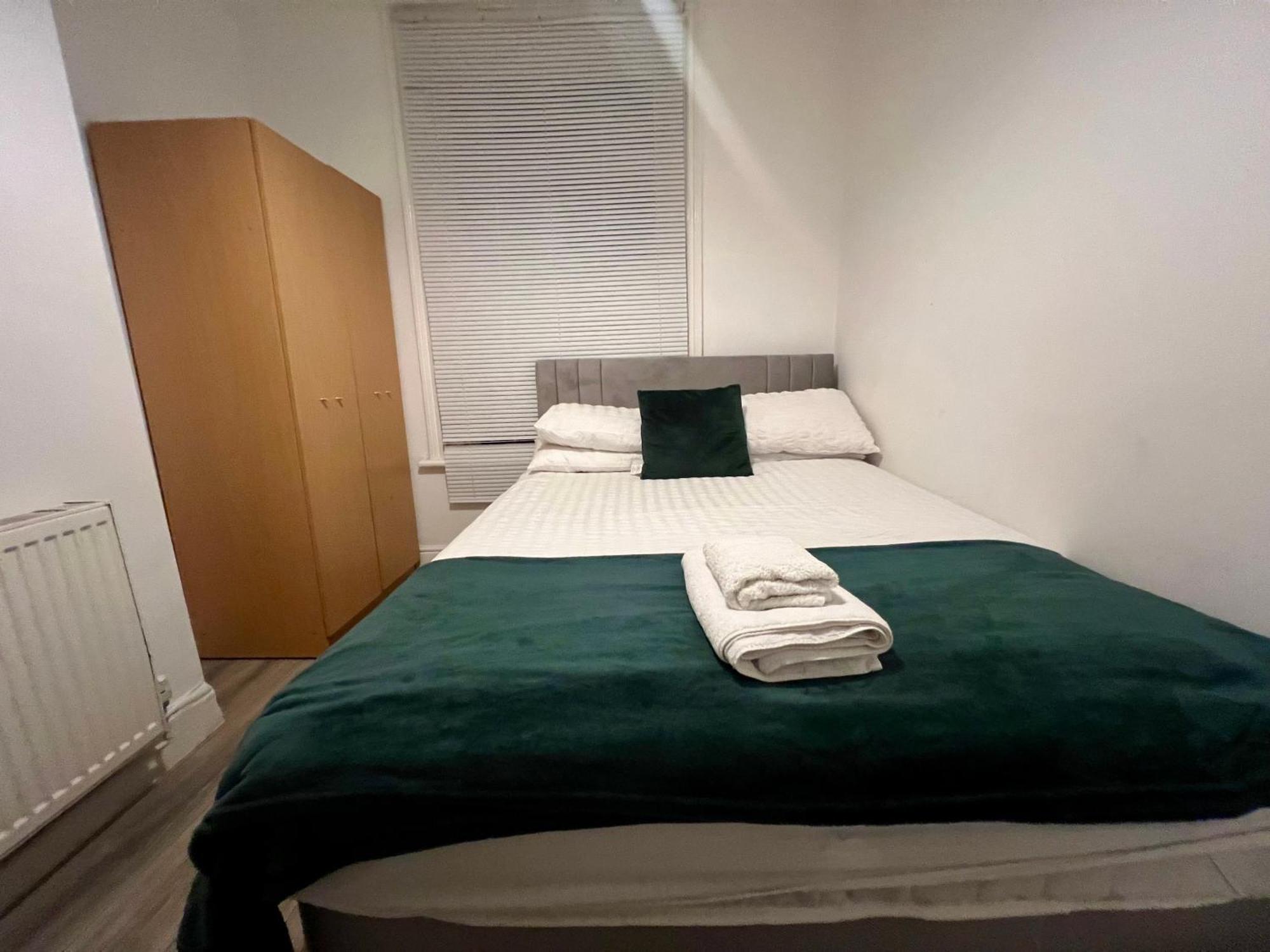 The Coral Guest House 1 Fratton Park Πόρτσμουθ Εξωτερικό φωτογραφία